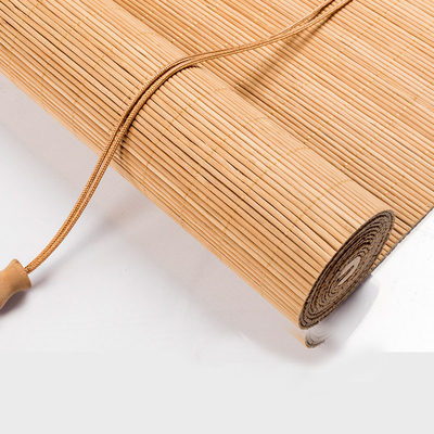 In condizioni ambientali il rullo di bambù protegge il bambù manuale della pergola acceca 60 x 180cm