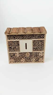 Insecto di legno Casa d'api Scatola appesa Habitat di insetti per api farfalla Nobili benefiche